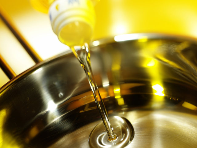Best Oils to Cook With and Which to Avoid